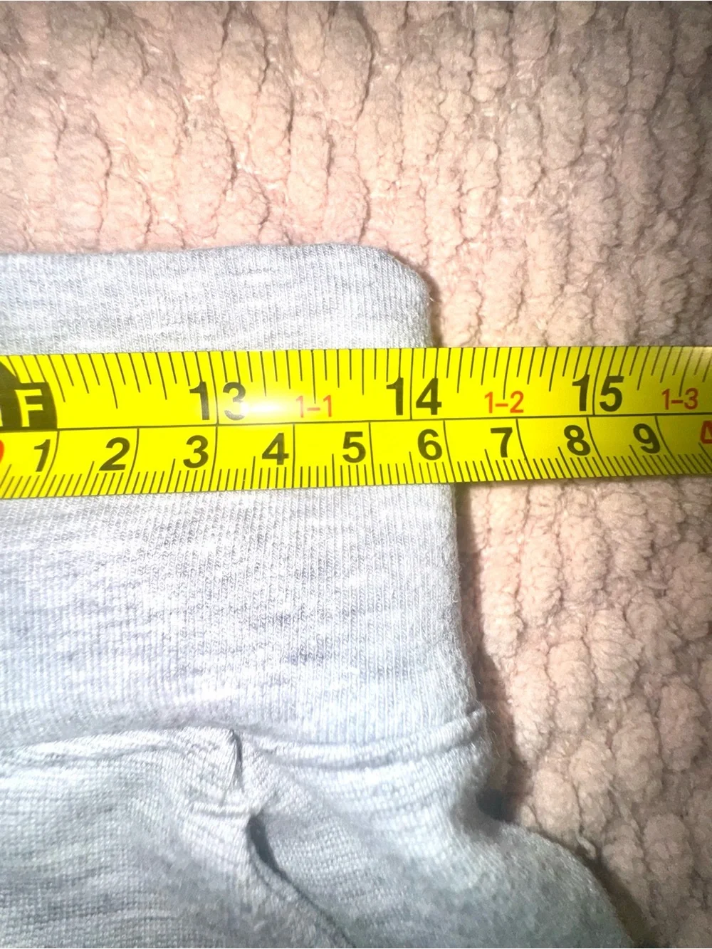 Lululemon Can You Feel The Pleat Crop 21” Heathered Light Grey Size 8 NWOT